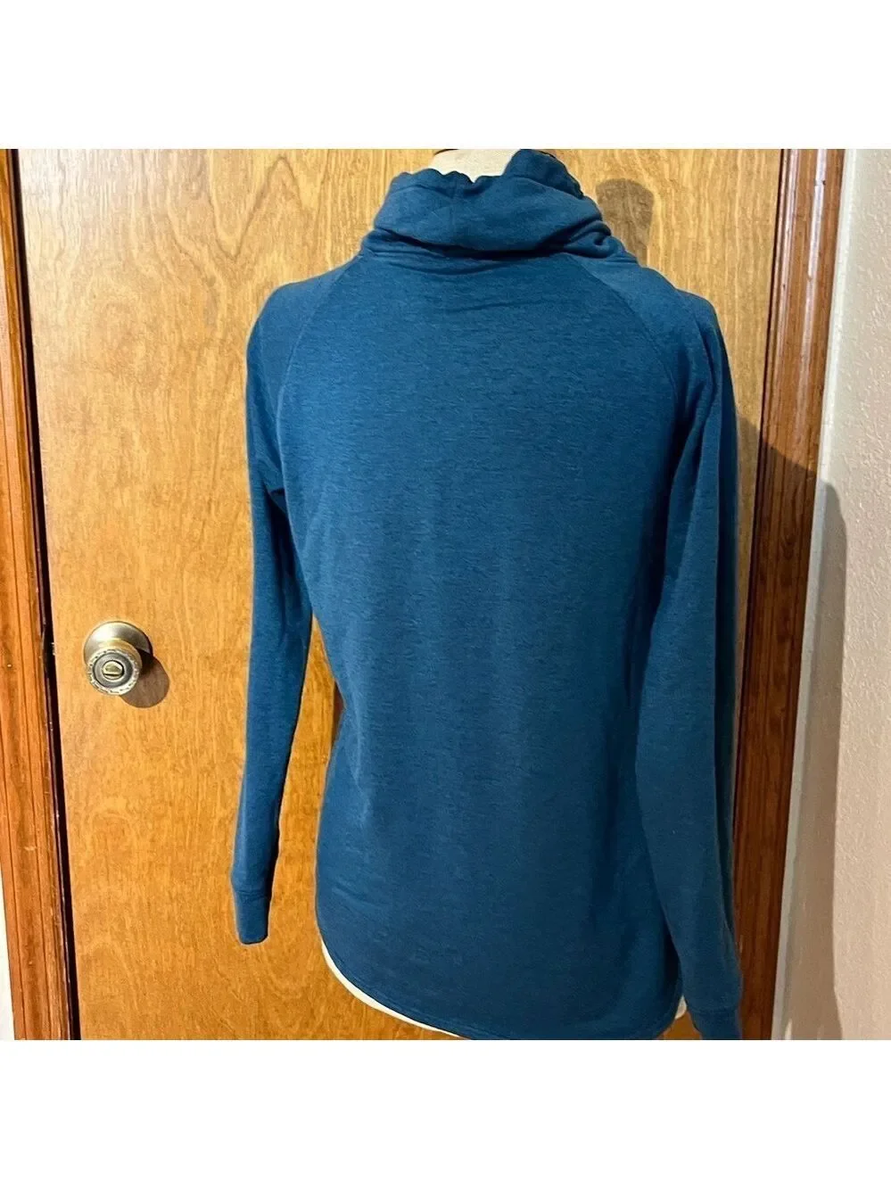 Women's Blue Cowl Neck Sweater 32 Degrees 32 Degree Heat brand small